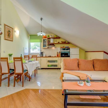 Ferienwohnung Natali Omiš Exterior foto