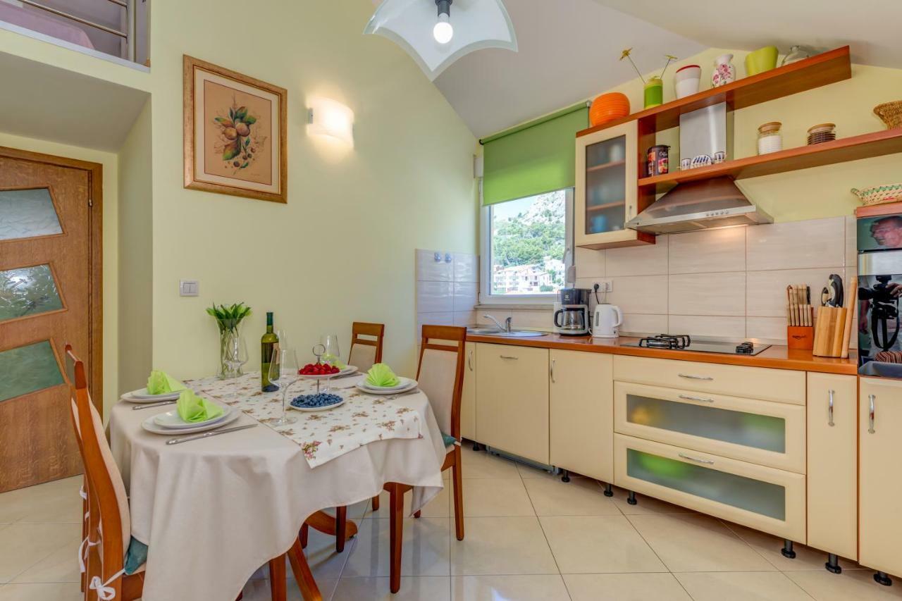 Ferienwohnung Natali Omiš Exterior foto